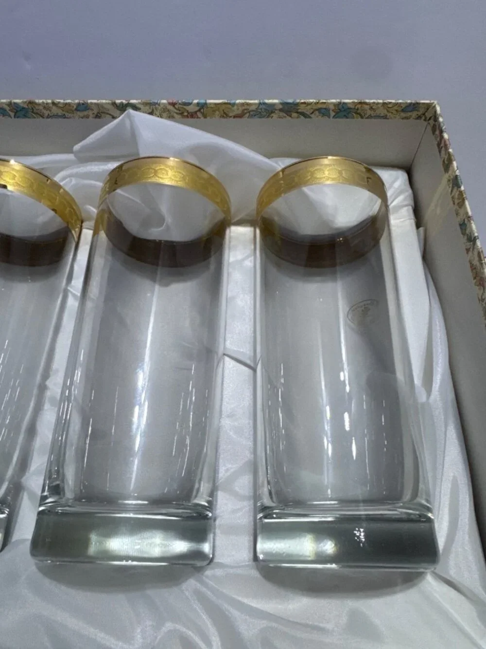 Italian Handcrafted Glassware Set 4 Gold Trim Floral Box Decor Stemware Gift